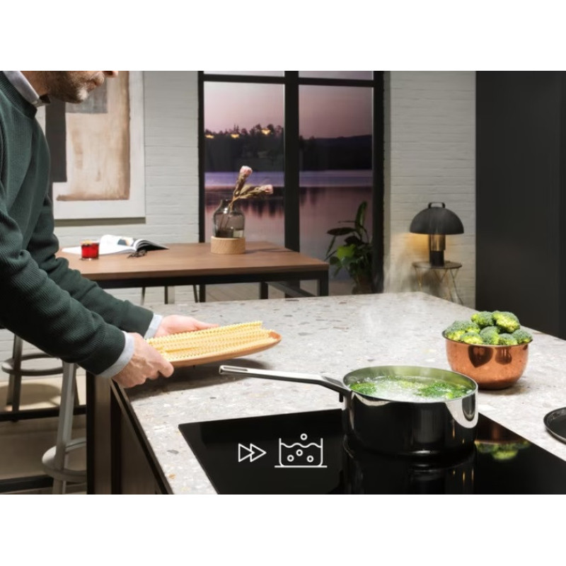 Electrolux Варочная поверхность индукционная, 60см, Hob2Hood, черный (EIT60443X)