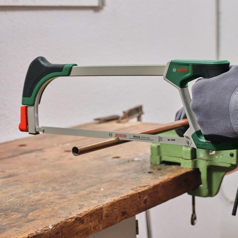 Bosch metal saw, 300mm, 24TPI, plastic handle (1.600.A02.ZA8)