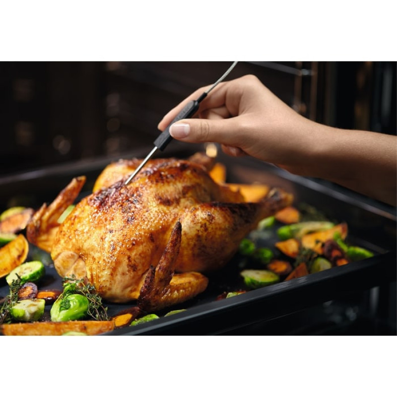 Electrolux Духовой шкаф электрический, 70л, А++, пар, дисплей, конвекция, ф-ция пароварки, телескопические направляющие, черный (KOABS39WX)