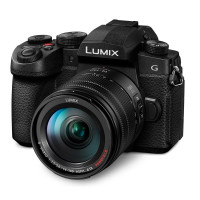 Panasonic Цифр. фотокамера DC-G97 Kit 14-140 mm f3.5-5.6 (DC-G97HE)
