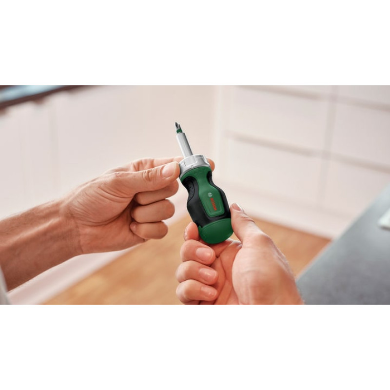 Bosch Викрутка з тріскачкою 6 насадок (1.600.A02.7PN)