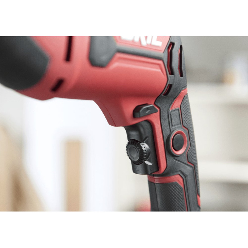Skil Дрель ударная 6725 AA 710Вт ШЗП 13мм 0-2800об·мин 2кг (HD1E6725AA)
