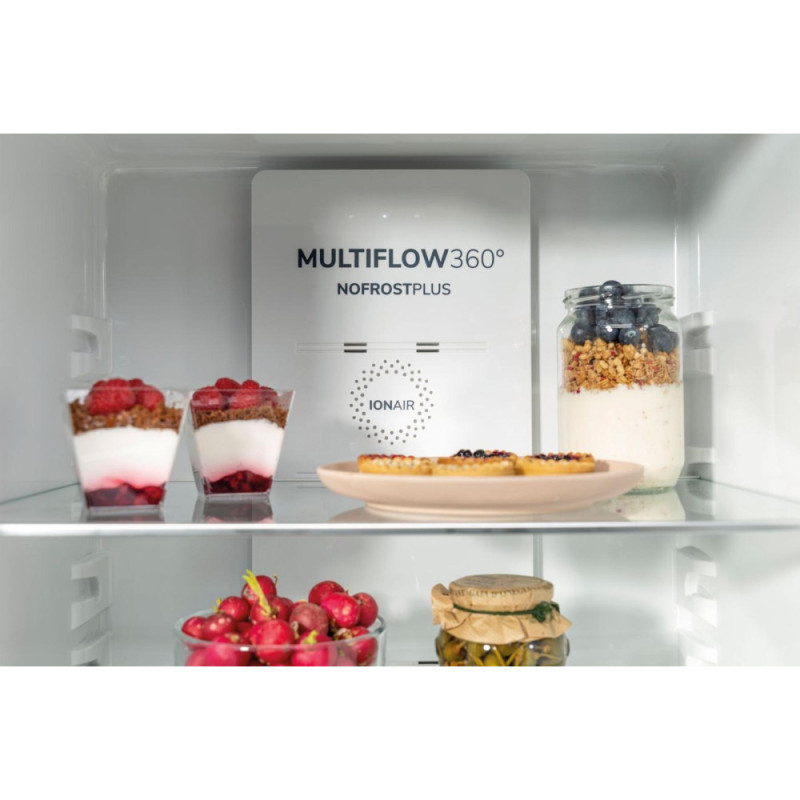 Gorenje Холодильник с нижн. мороз. камерой, 200х60х60см, 2 дв., 235(96)л, А++, NoFrost+, Зона св-ти, белый (NRK6202EW4)