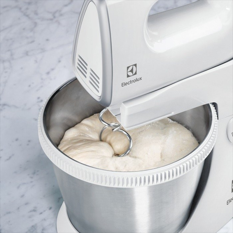 Electrolux stationary mixer 450W, nozzles-4, bowl-iron, 3.5 L, white (ESM3300)