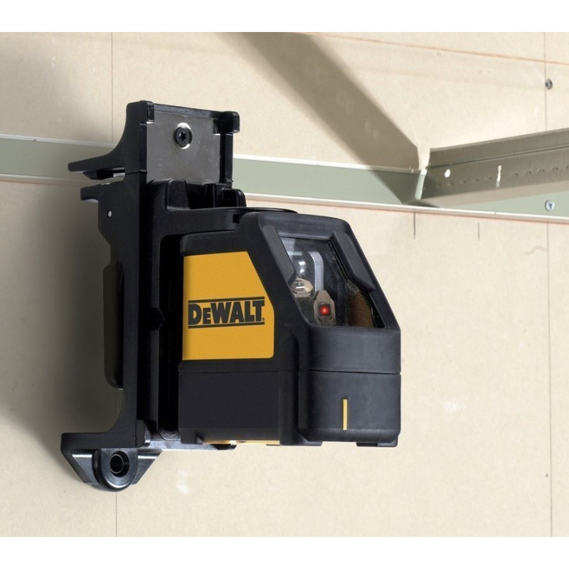 DeWALT Нівелір лазерний DeWalt червоний промінь 3АА IP54 кейс 0.75кг (DW088K)