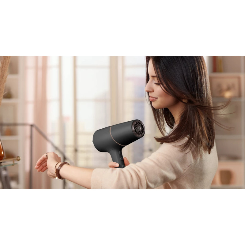 Philips hair dryer 5000 Series, 3W, 3 modes, diffuser, ionization, cold blowing, black (BHD538/30)