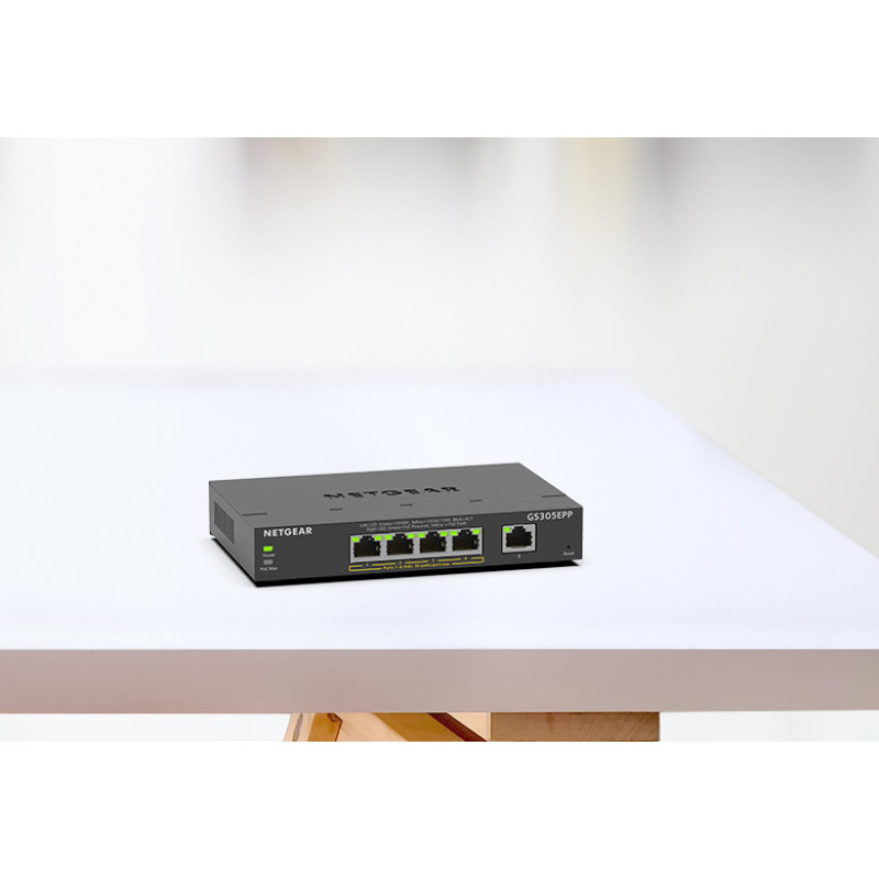 NETGEAR Комутатор GS305EPP 4xGE PoE+ (120Вт), 1xGE, керований (GS305EPP-100PES)