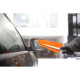 Fiskars Щетка со скребком SnowXpert, 67 см, 221г (1019352)