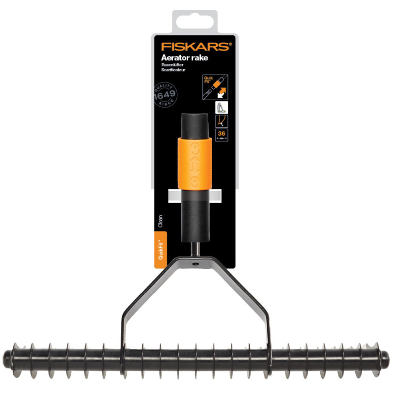 Fiskars QuikFit Aerator Rake