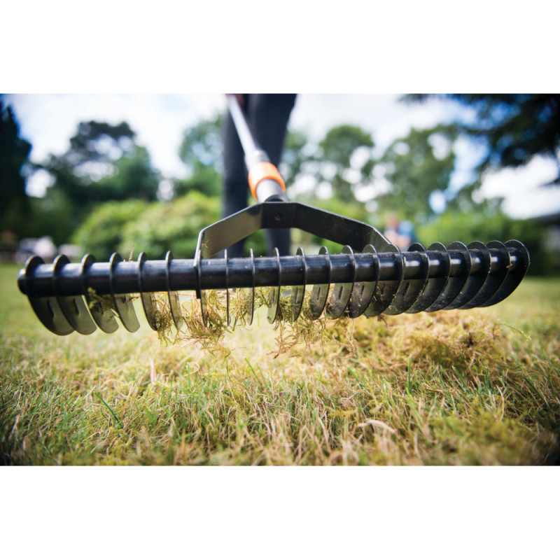 Fiskars QuikFit Aerator Rake