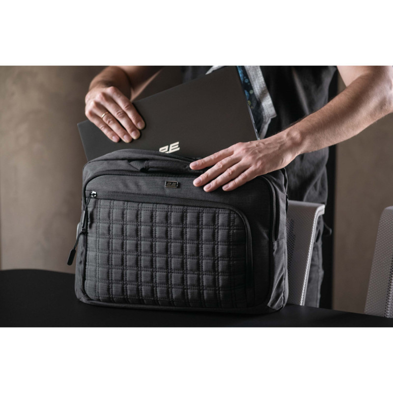 2E Ноутбук Imaginary 15.6" FHD IPS AG, Intel i3-1215U, 8GB, F256GB, UMA, DOS, Черный (NL57AU-15UA02)